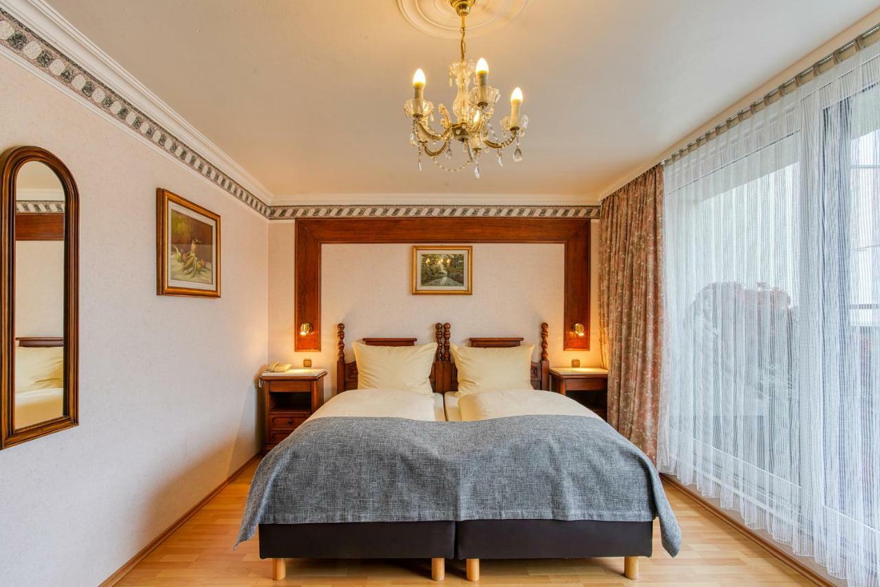 Ff&E Hotel Bavaria Fürth Buitenkant foto