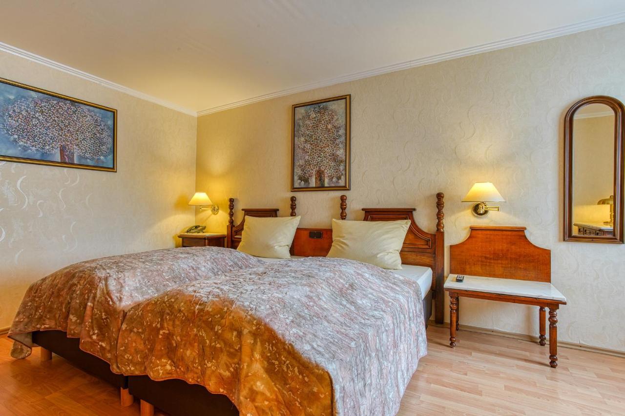 Ff&E Hotel Bavaria Fürth Buitenkant foto