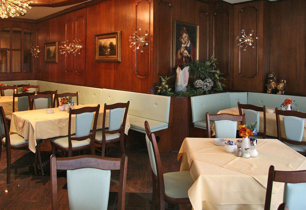 Ff&E Hotel Bavaria Fürth Restaurant foto